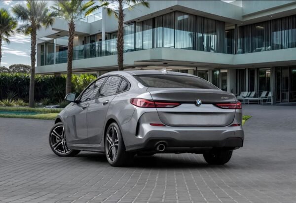 BMW 228i